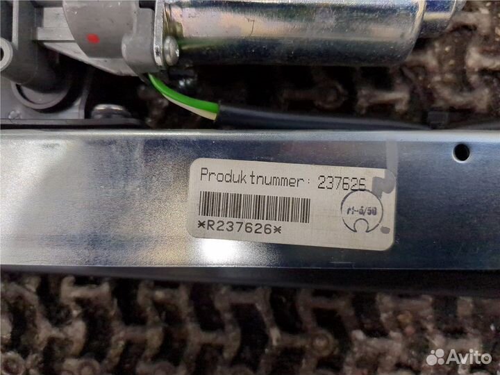 Шторка солнцезащитная Chrysler 300C 2011, 2013