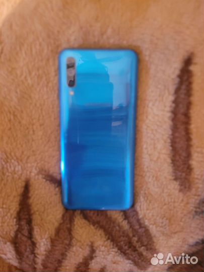 Samsung Galaxy A6, 3/32 ГБ