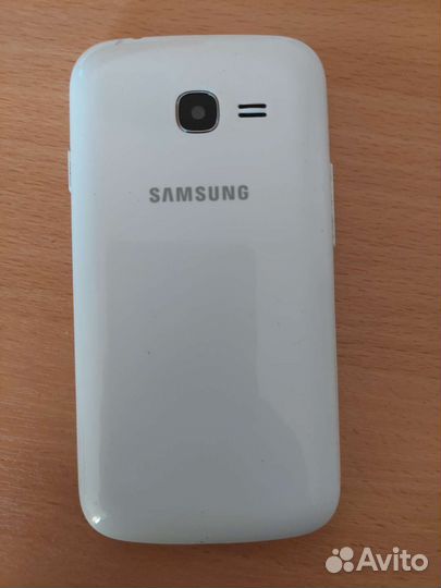 Телефон Samsung galaxy star plus