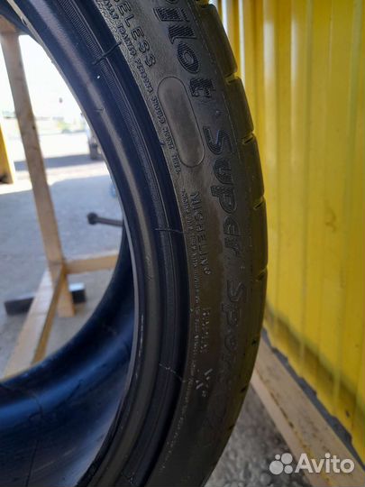Michelin Pilot Super Sport 325/30 R21