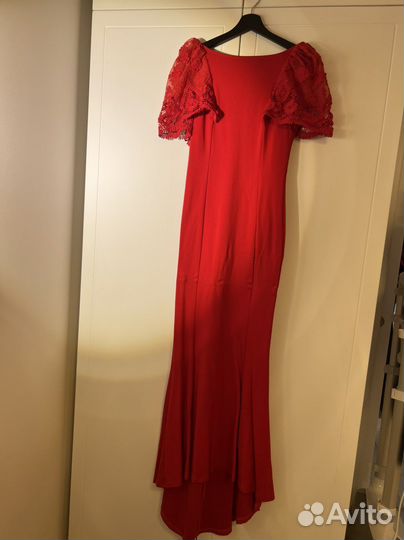 Вечернее платье в пол 44