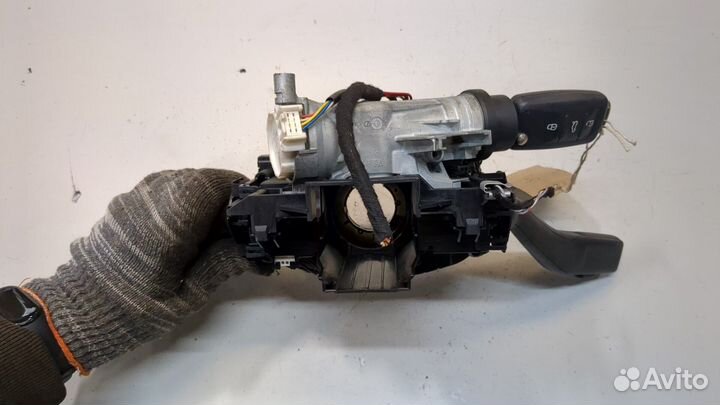 Переключатель поворотов и дворников Skoda SuperB, 2012