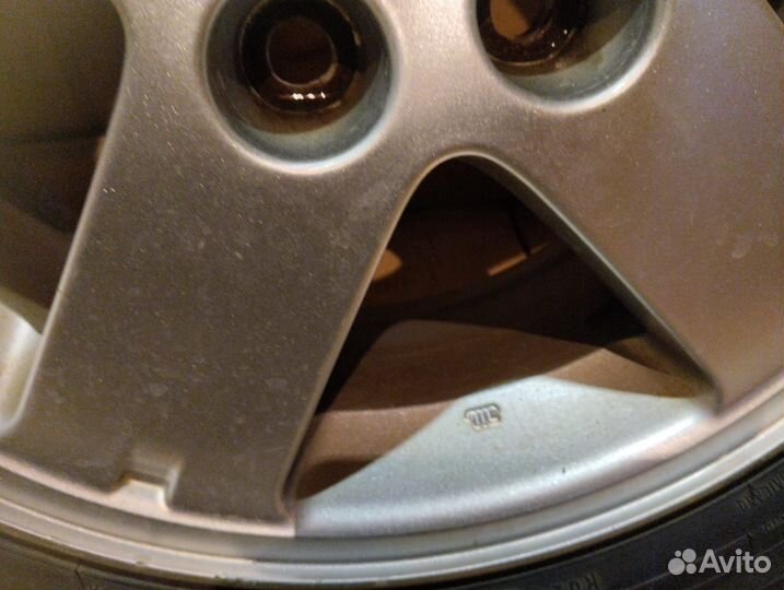 Dunlop SP Winter Ice 03 20.5/4.5 R16 94T