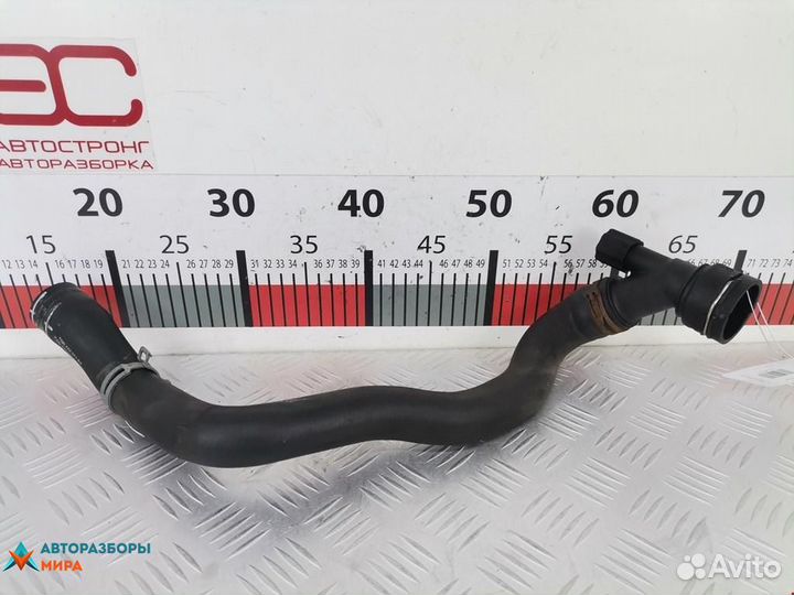 Патрубок радиатора Volkswagen Polo 4 2004