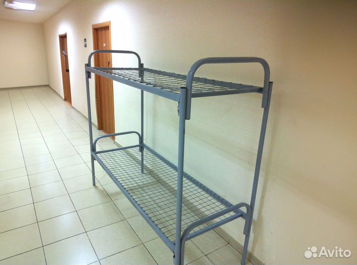 Двухъярусный металлический кровать для строителей