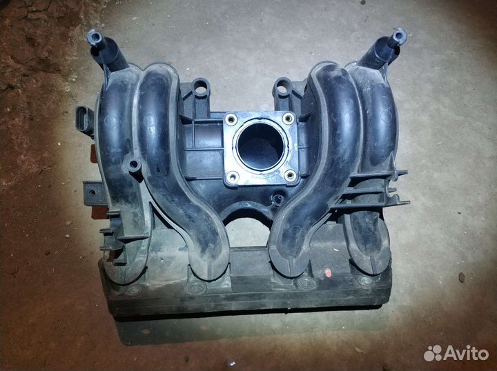 Впускной коллектор 1.4MPI VAG