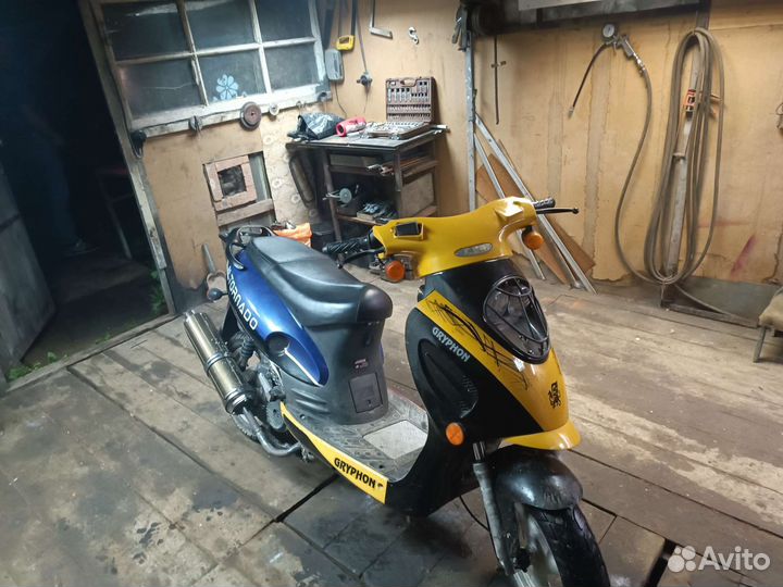Скутер gryphon 150куб