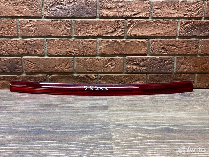 Фонарь задний центральный Kia Sportage 2016-2021