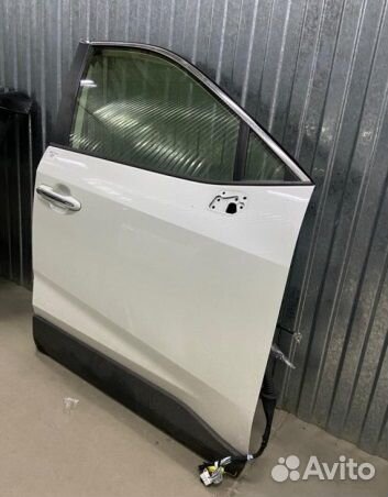 Тойота Рав 4 50 Дверь передняя правая