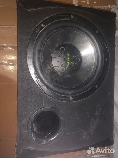 Активный сабвуфер