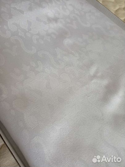 Комплект: скатерть 220*150 и 8 салфеток