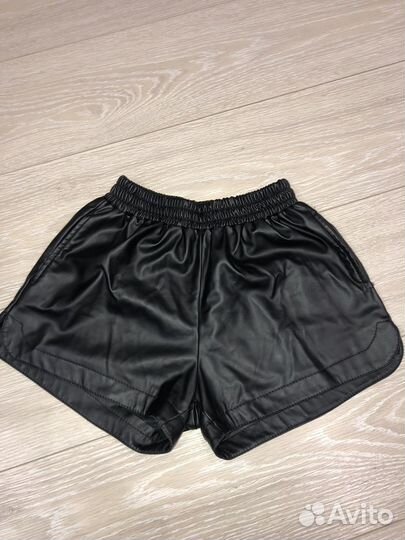 Шорты кожаные