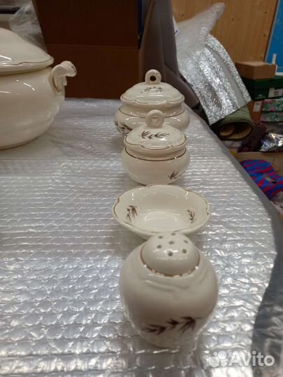 Набор столовой посуды