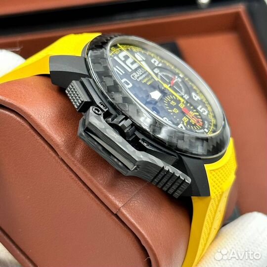 Часы Graham Chronofighter Superlight