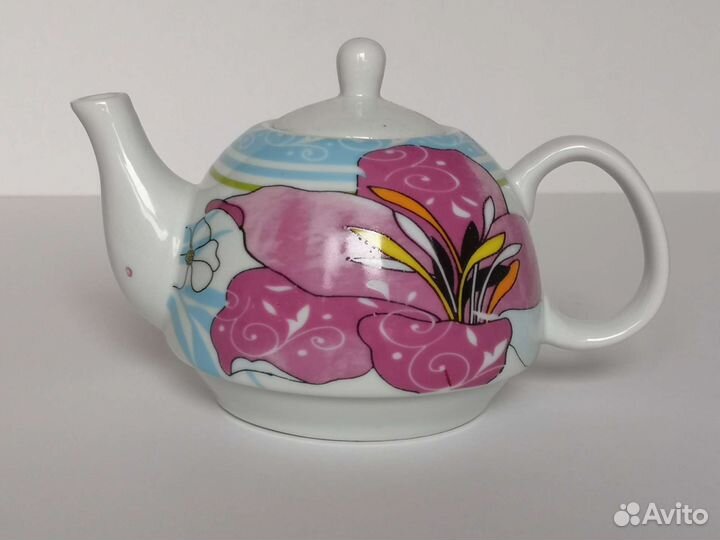 Чайник заварочный фарфоровый