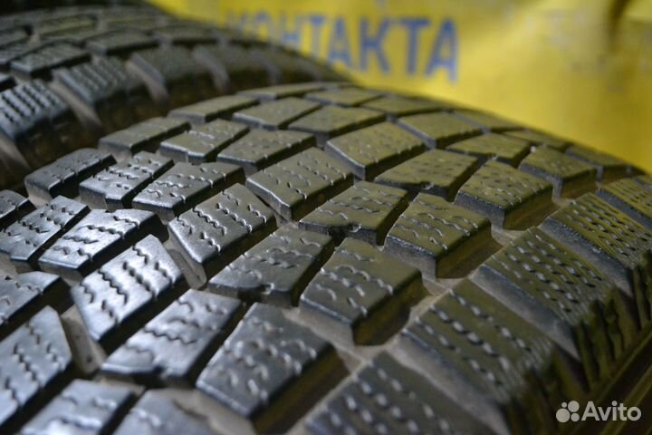 Northtrek N2 215/60 R16