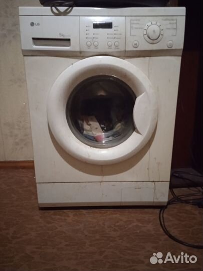 Продам машину LG стиральную