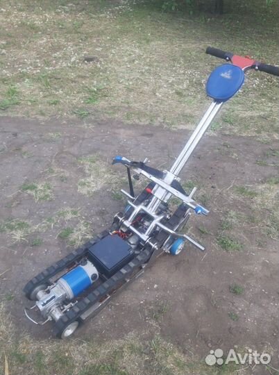 Подъёмник для инвалидов по лестнице