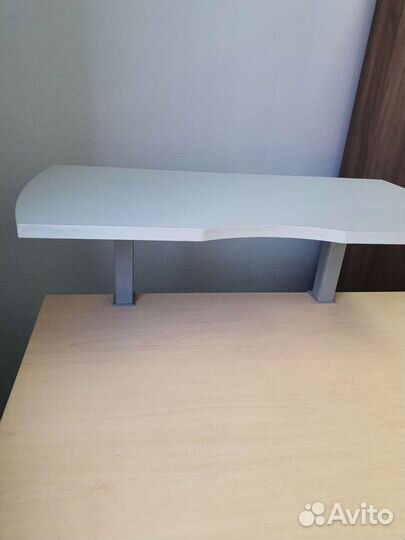 Встраиваемая полка для стола