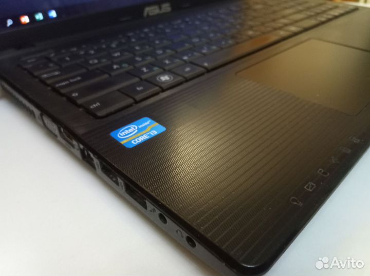 Ноутбук Asus X55A Core i3-2370m