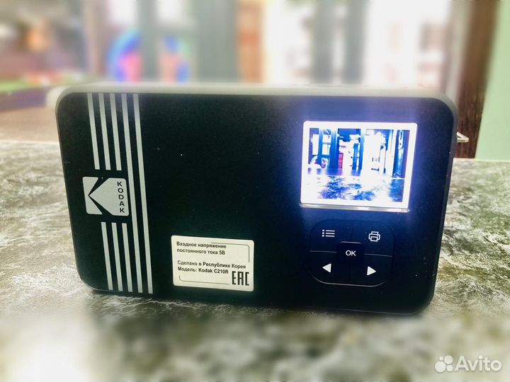 Фотоаппарат мгновенной печати