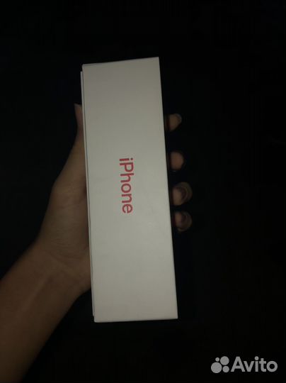 Коробка от iPhone 8