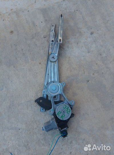 Стеклоподъемник задний правый Nissan Teana J32