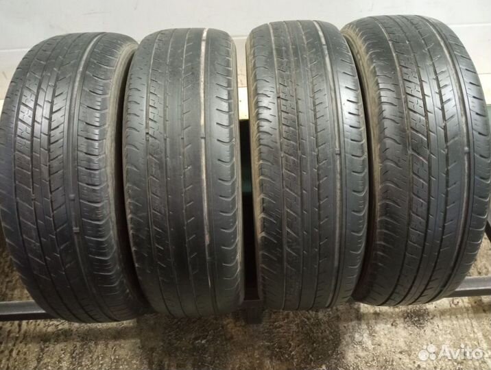 Dunlop Grandtrek ST30 225/60 R18 99Y