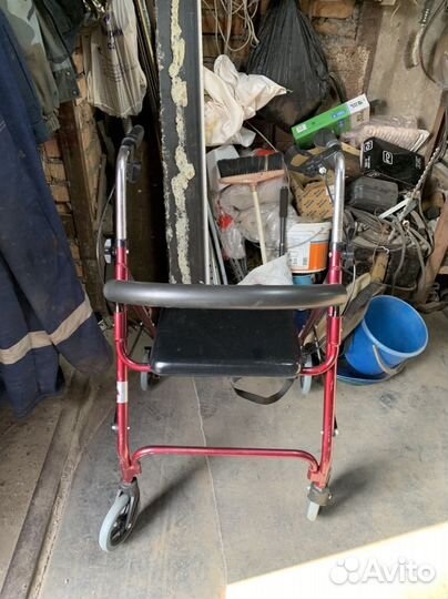 Ходунки для реабилитации, коляска для инвалидов