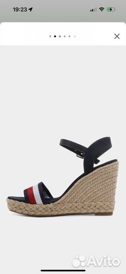 Tommy hilfiger босоножки 39