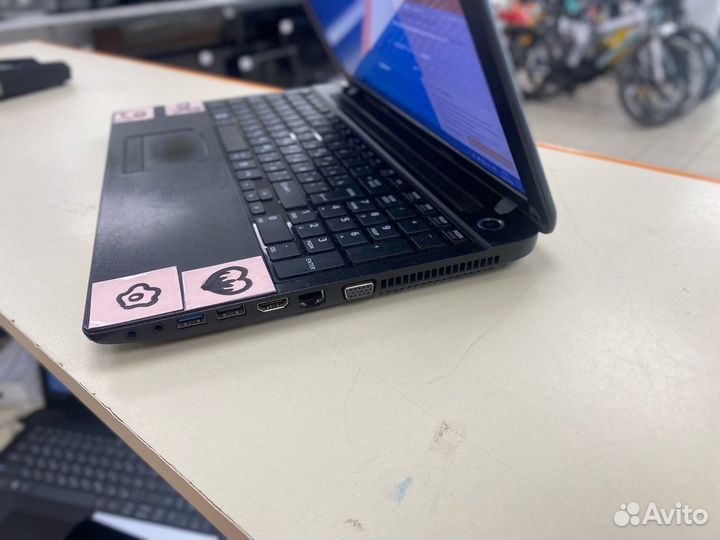 Ноутбук Toshiba (дон)