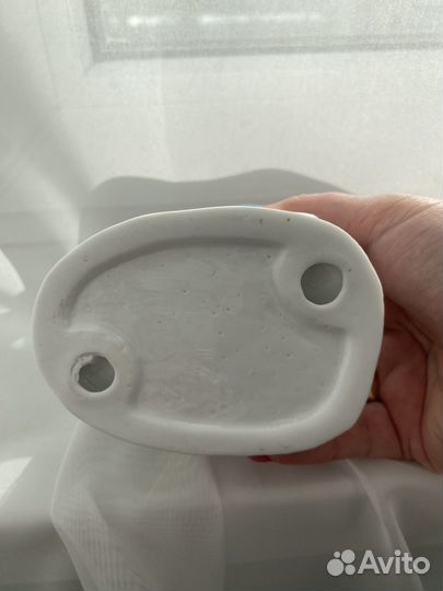 Статуэтка фарфор девочки