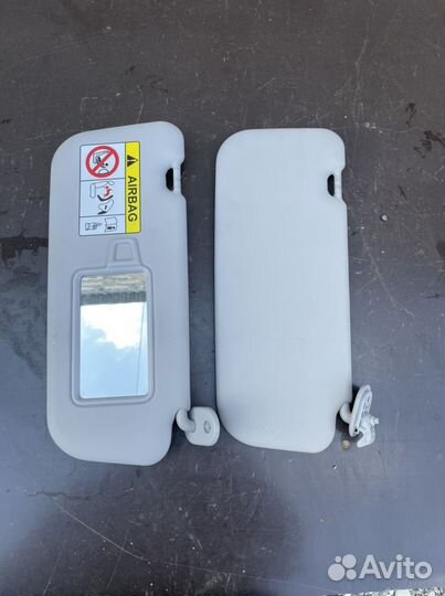 Козырек солнцезащитный Hyundai Solaris 2