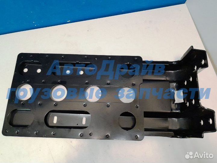 Кронштейн переднего крыла Ман Тгс Тгх Тга