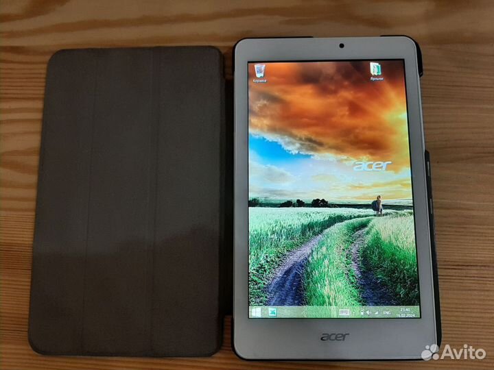 Планшет Acer Iconia Tab W1-810 (Windows)