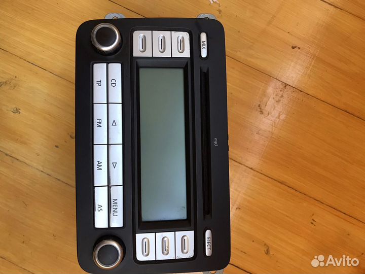 Магнитола volkswagen rcd 300