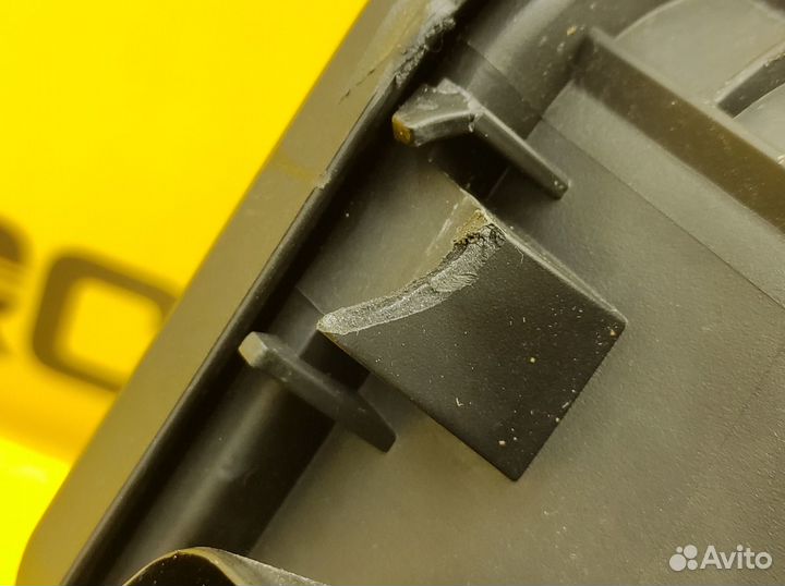 Корпус воздушного фильтра Bmw 335I E90 N54B30A 3.0