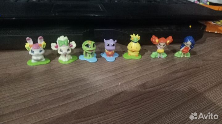 Игрушки из киндера винкс