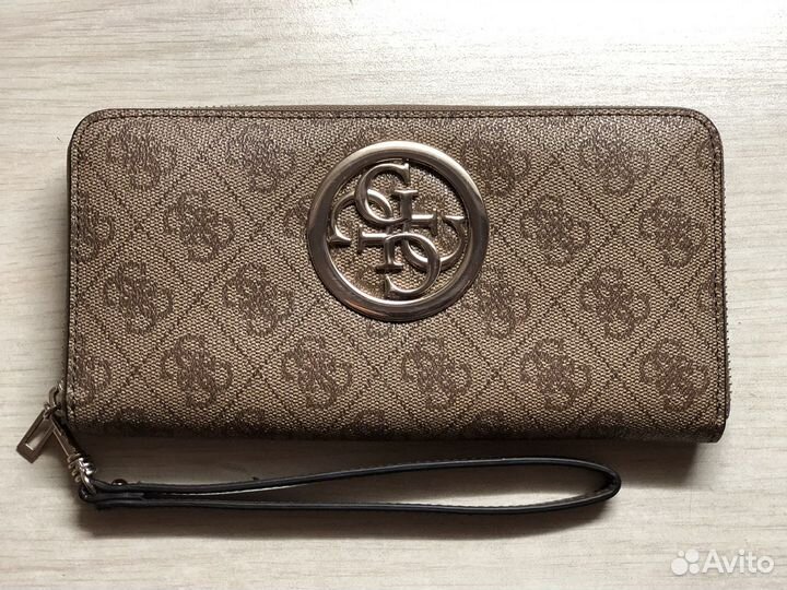 Кошелек guess