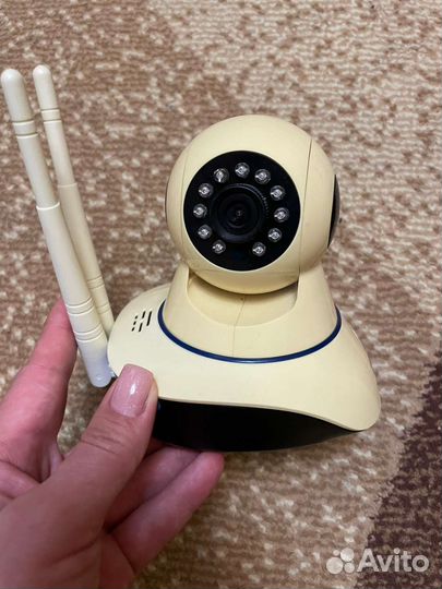 Камера видеонаблюдения купольная