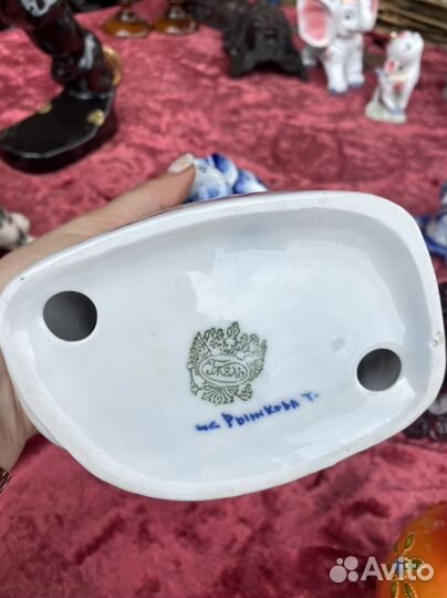 Фарфоровая статуэтка Дед Мороз Гжель