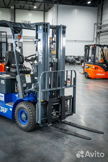 Вилочный погрузчик TRF E15-4Z2, 2023