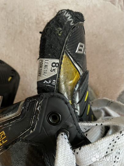 Хоккейные коньки bauer