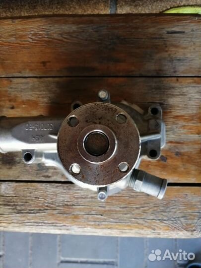 Водяной насос помпа УАЗ