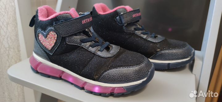 Ботинки весна, очень для девочки 35 размер