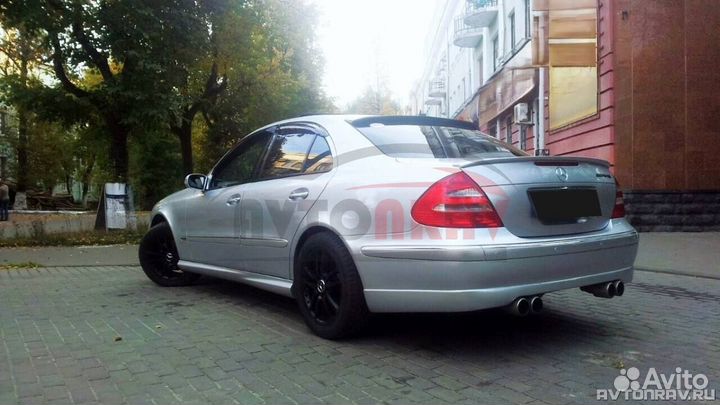 Спойлер AMG для Mercedes-Benz Е-Class W211