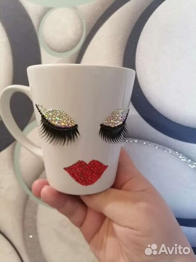 Кружка с ресничками