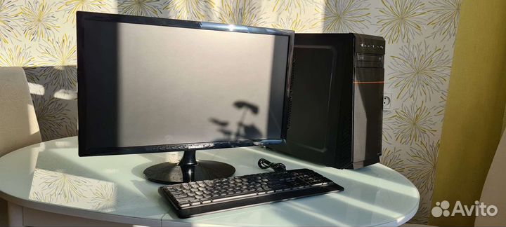 Компьютер intel core i5 с монитором