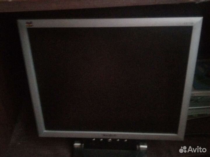 Монитор для компьютера бу