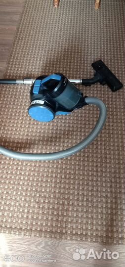 Продаю пылесос